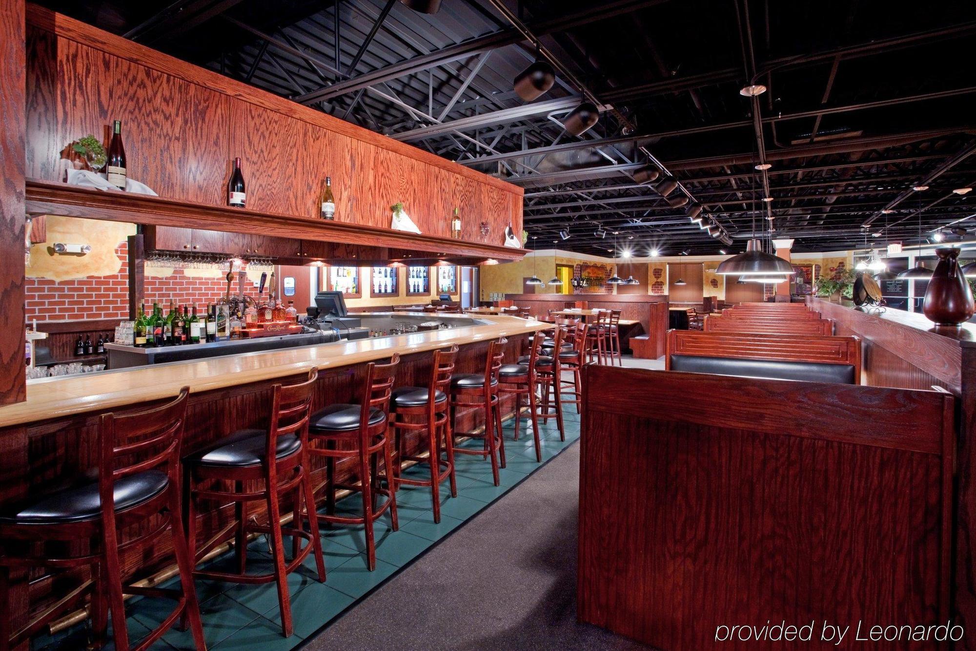 假日酒店-不伦瑞克 I-95 38号出口 餐厅 照片
